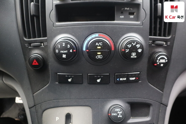 2015 - hyundai grand starex