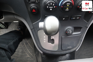 2015 - hyundai grand starex