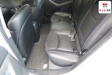 2012 - hyundai avante