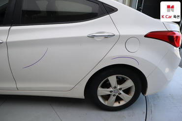 2012 - hyundai avante