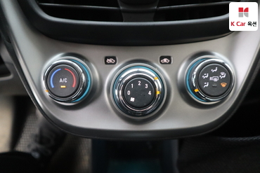 2016 - chevrolet spark