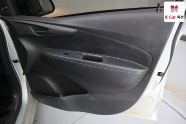 2016 - chevrolet spark