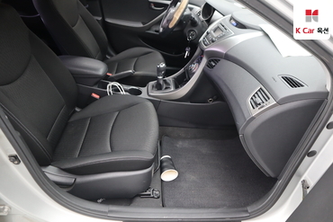 2013 - hyundai avante