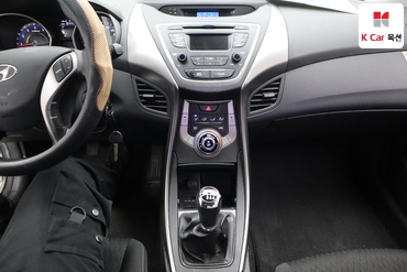 2013 - hyundai avante