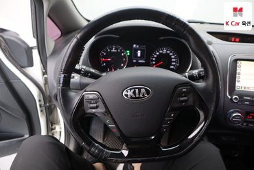 2016 - kia k3