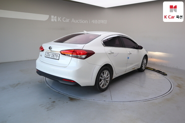 2016 - kia k3