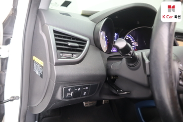 2014 - hyundai veloster