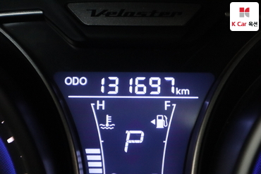 2014 - hyundai veloster