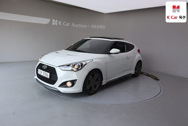 2014 - hyundai veloster