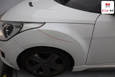 2014 - hyundai veloster