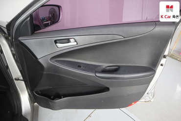 2012 - hyundai sonata