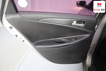 2012 - hyundai sonata