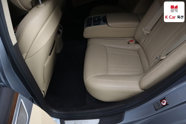 2017 - genesis g80
