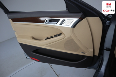 2017 - genesis g80