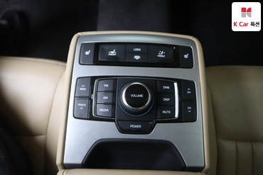 2017 - genesis g80
