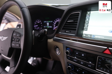 2017 - genesis g80