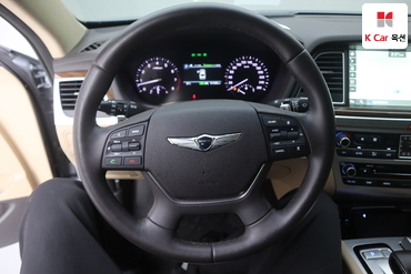 2017 - genesis g80