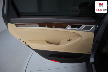 2017 - genesis g80