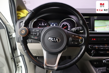 2016 - kia carnival