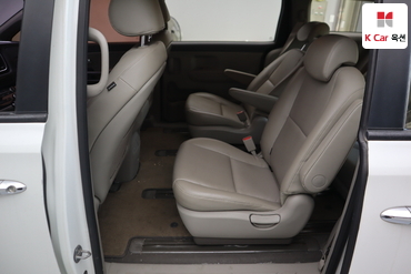 2016 - kia carnival