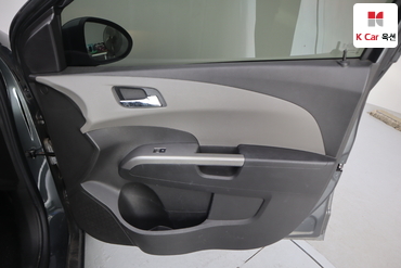 2017 - chevrolet aveo