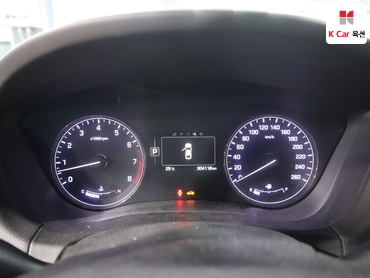 2016 - hyundai g330