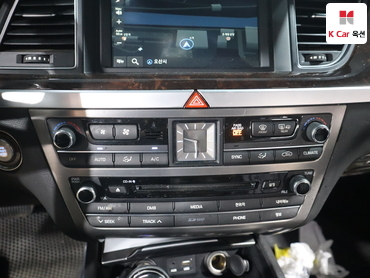 2016 - hyundai g330