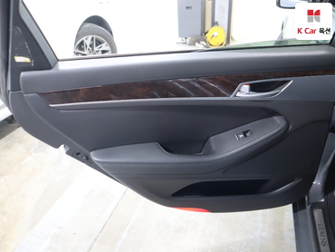 2016 - hyundai g330