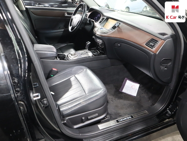 2012 - hyundai bh330