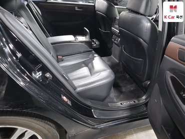 2012 - hyundai bh330