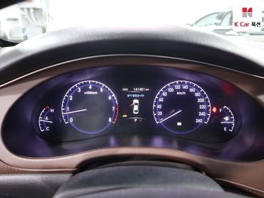 2012 - hyundai bh330