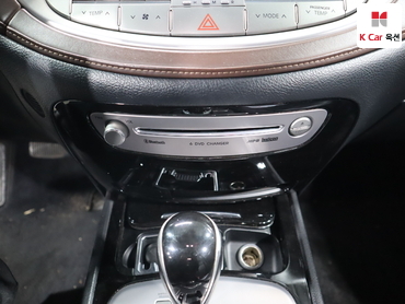 2012 - hyundai bh330