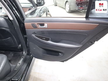 2012 - hyundai bh330