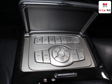 2012 - hyundai bh330