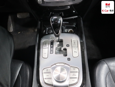 2012 - hyundai bh330
