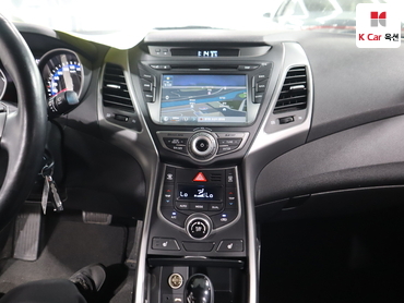 2014 - hyundai avante