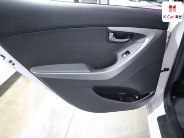 2014 - hyundai avante
