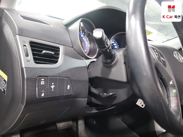 2014 - hyundai avante