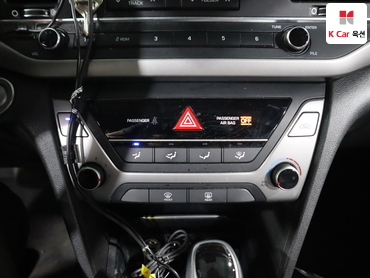 2018 - hyundai avante