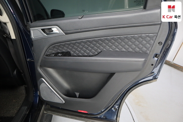 2021 - kg mobility (ssangyong) rexton
