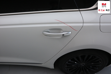 2019 - kia k9