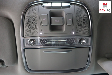 2019 - kia k9