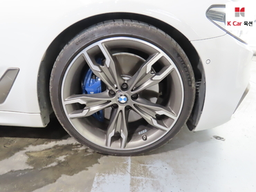 2018 - bmw 5 series