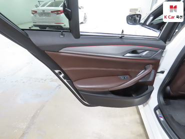 2018 - bmw 5 series
