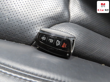 2011 - hyundai grandeur