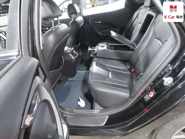 2011 - hyundai grandeur
