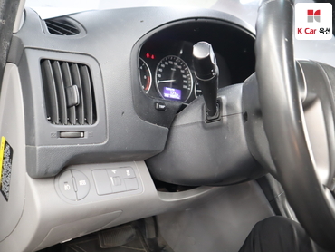 2019 - hyundai grand starex