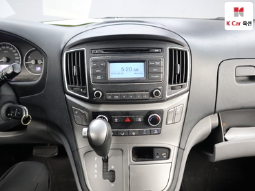 2019 - hyundai grand starex