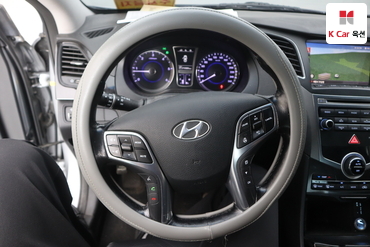 2015 - hyundai grandeur