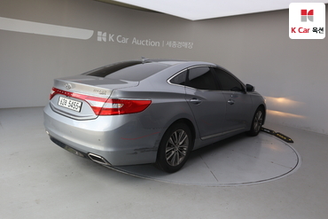 2015 - hyundai grandeur